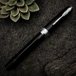 Pineider La Grande Bellezza Gemstone Rollerball Pen, Stone Black 7 Pineider La Grande Bellezza Gemstone Rollerball Pen, Stone Black -Pen Shop APC 1332 scaled